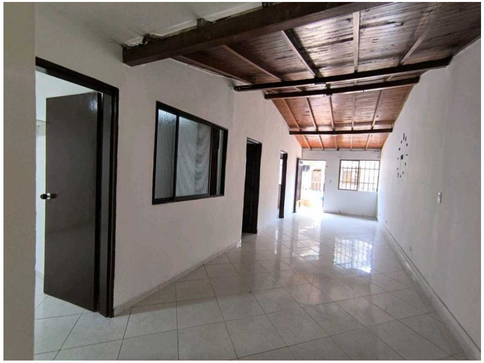 CASA CON AIRE | BARRIO NUEVO, BELLO EN VENTA E437