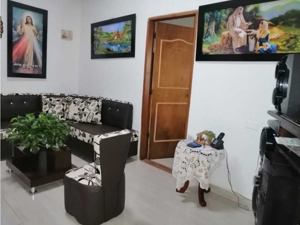 Casa con aire, excelente ubicación — foto 3