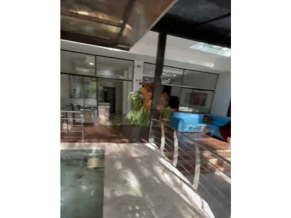 CASA CON APARTAESTUDIO ZONA HUMEDA INTERNA POR EL TESORO CON COLEGA — foto 5