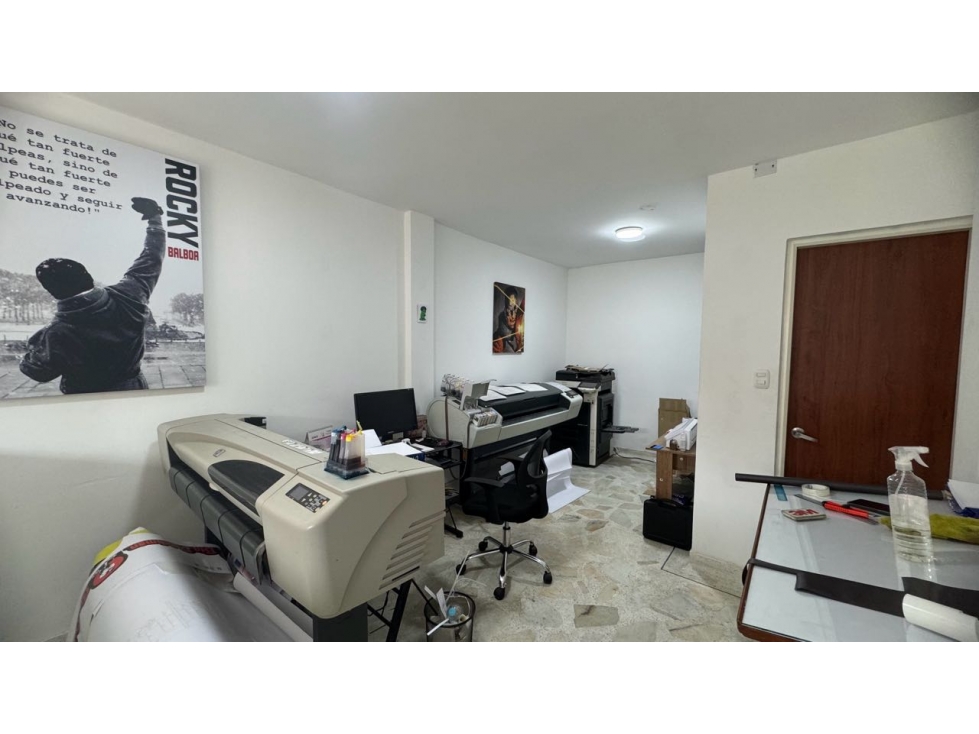 Edificio con apartamentos más local en venta Barrio Santa Rita Palmira - 2