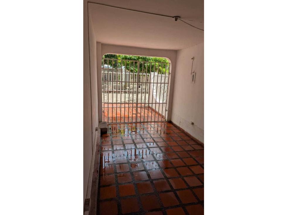 Casa con apartamentos para rentar en Santa Marta Colombia. — foto 2