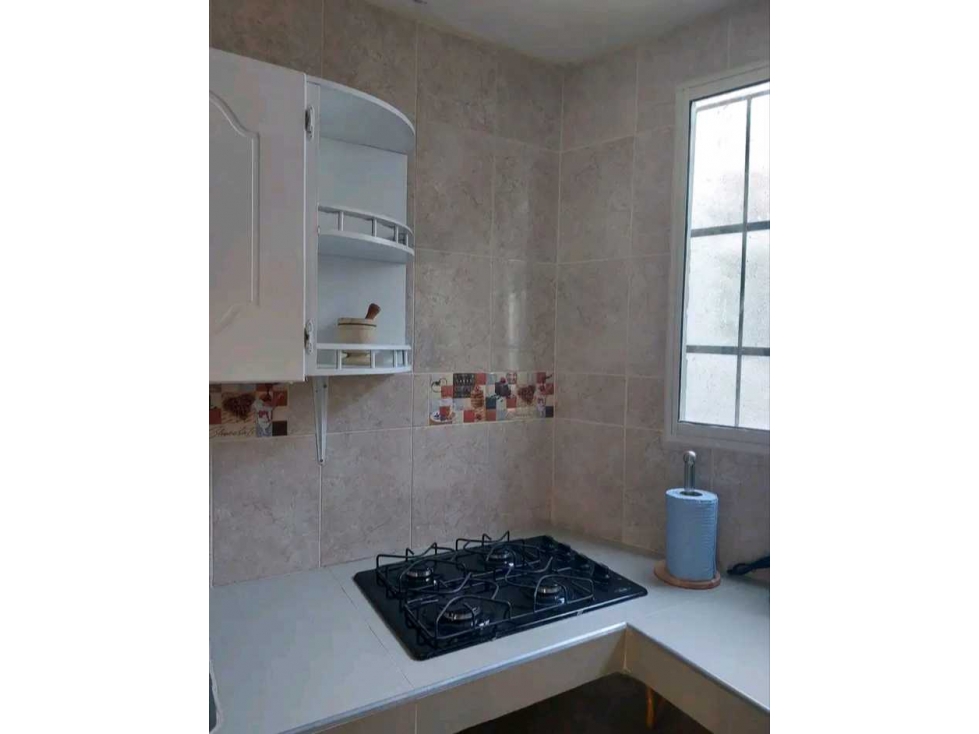Casa con 2 apartamentos y local cerca al centro histórico Santa Marta — foto 6