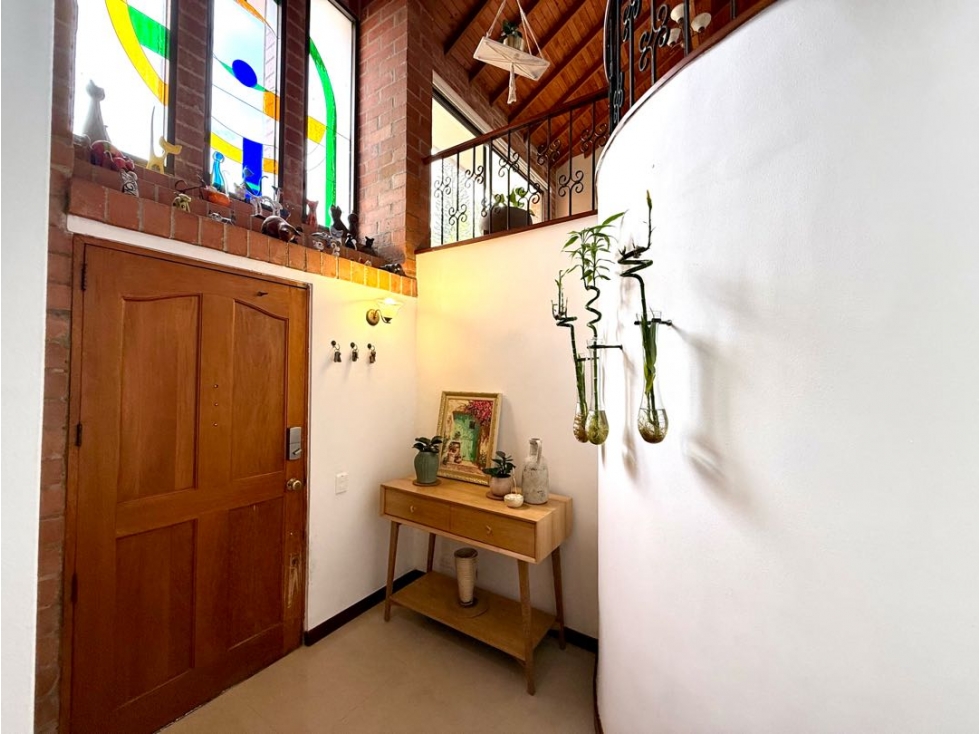 CASA CON CANCHA DE FUTBOL - POBLADO - LOS BALSOS — foto 2