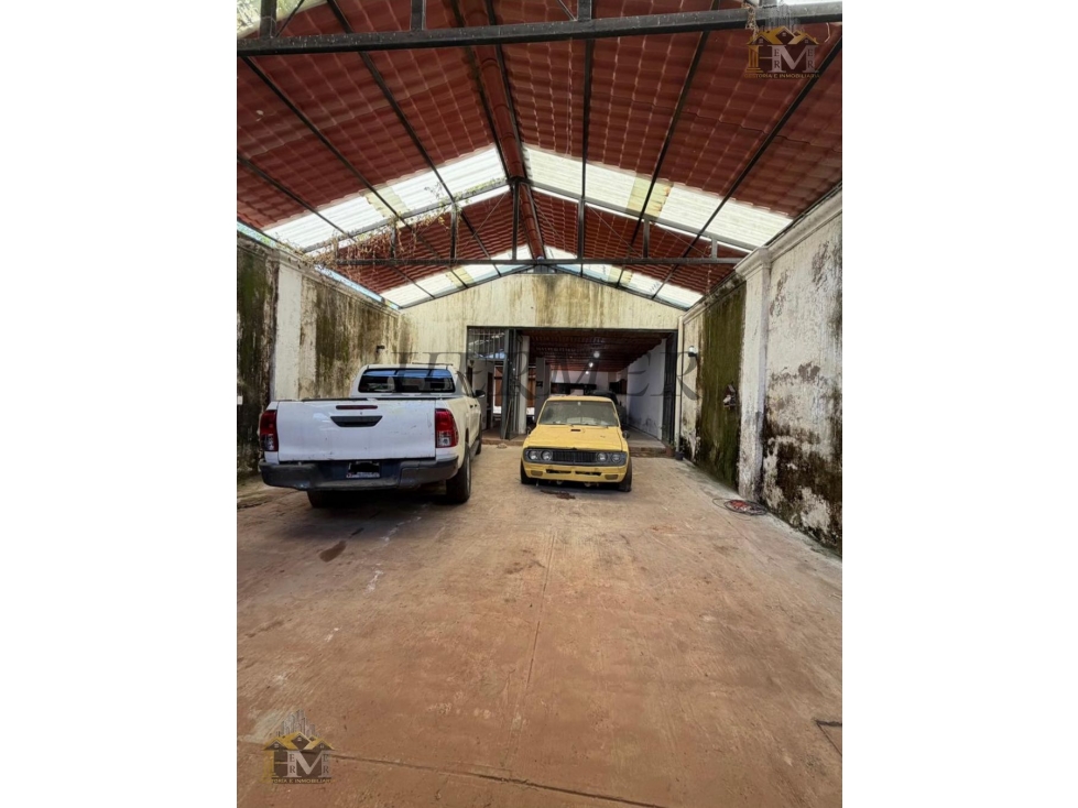 Casa con cochera para 6 vehículos en Rancho la Cruz - 2