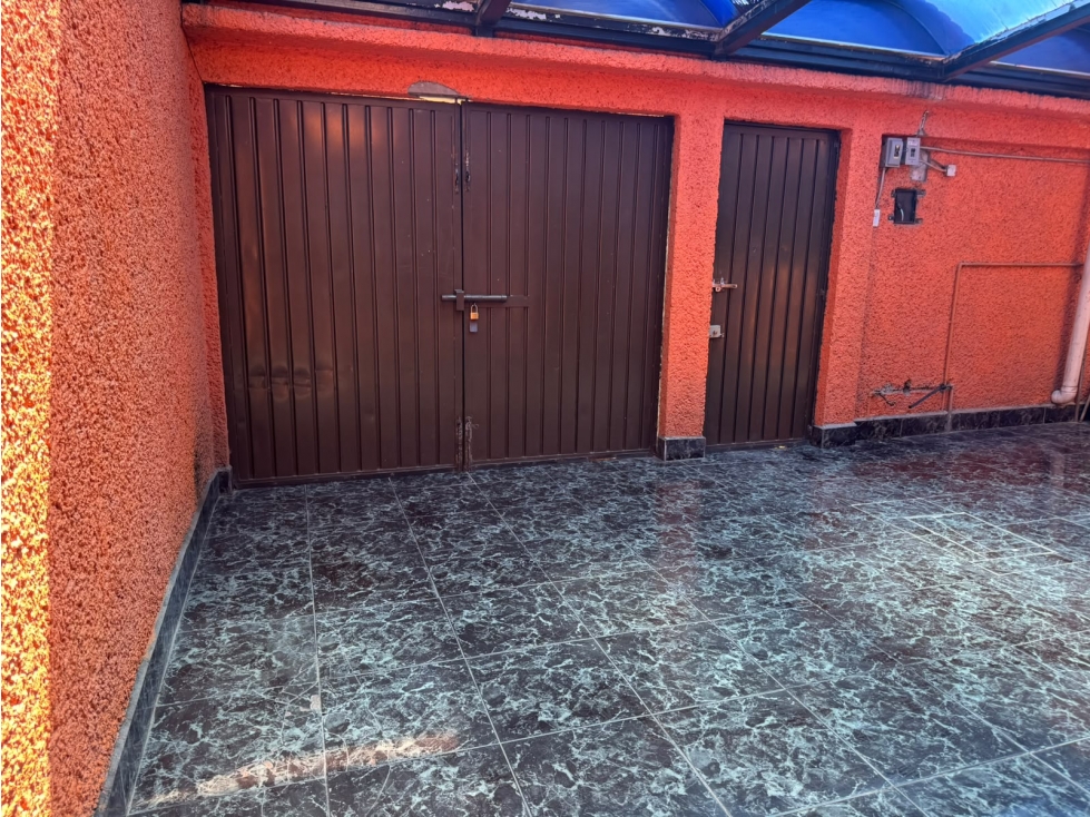 Casa con documentos en regla lista para escriturar en Nezahualcóyotl - 2
