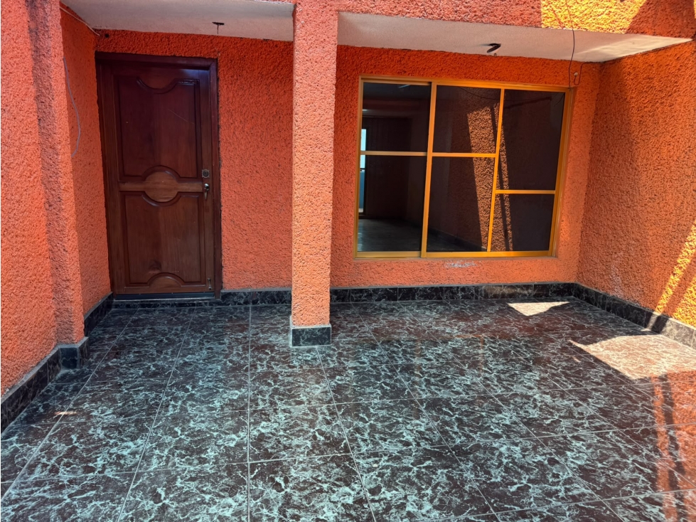 Casa con documentos en regla lista para escriturar en Nezahualcóyotl - 3