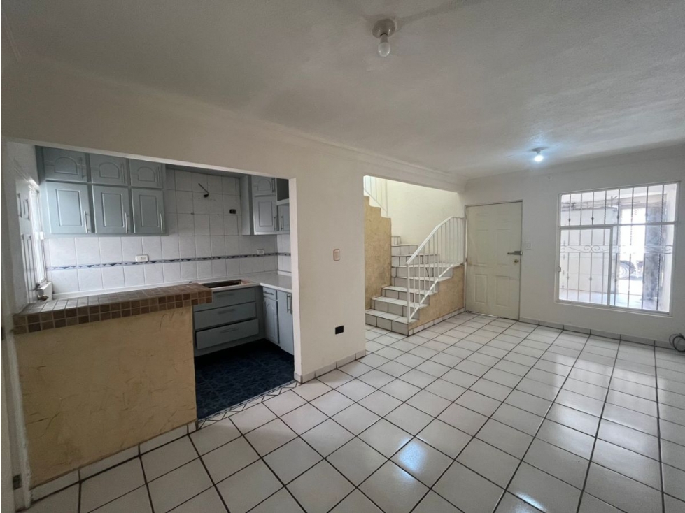 Casa con Entrega Inmediata en Privada La Estancia II, Culiacán - 5