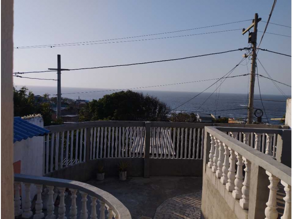CASA CON ESPECTACULAR VISTA AL MAR Y AL MUELLE DE PUERTO COLOMBIA — foto 5