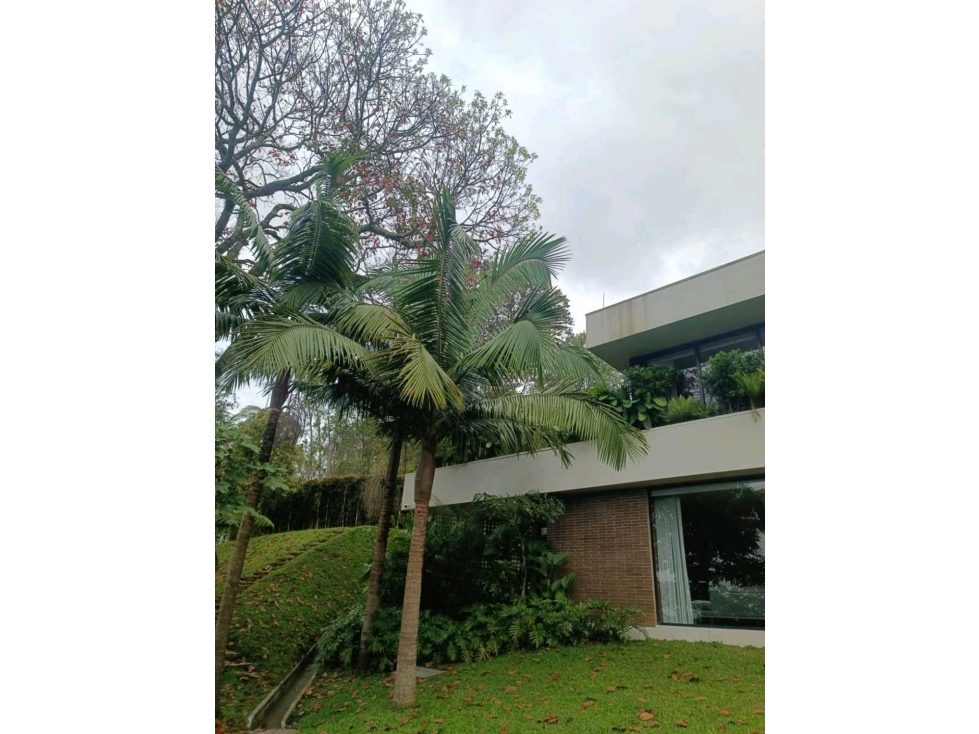 Casa con Estilo y Espectacular vista en Palmas Urbanización Exclusiva — foto 2