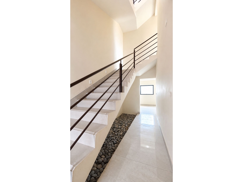 Casa con Excelentes Acabados Cumbres Solana Residencial Garcia — foto 4