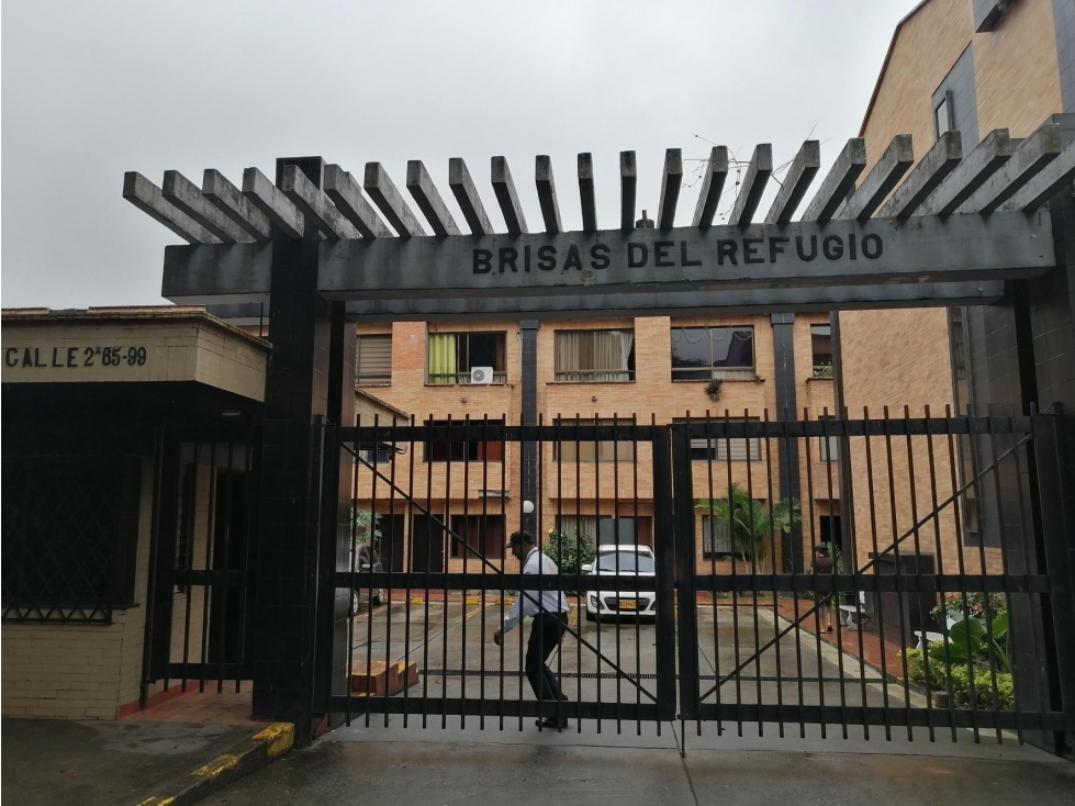 Casa con garaje en venta - Cali, Valle del cauca — foto 2