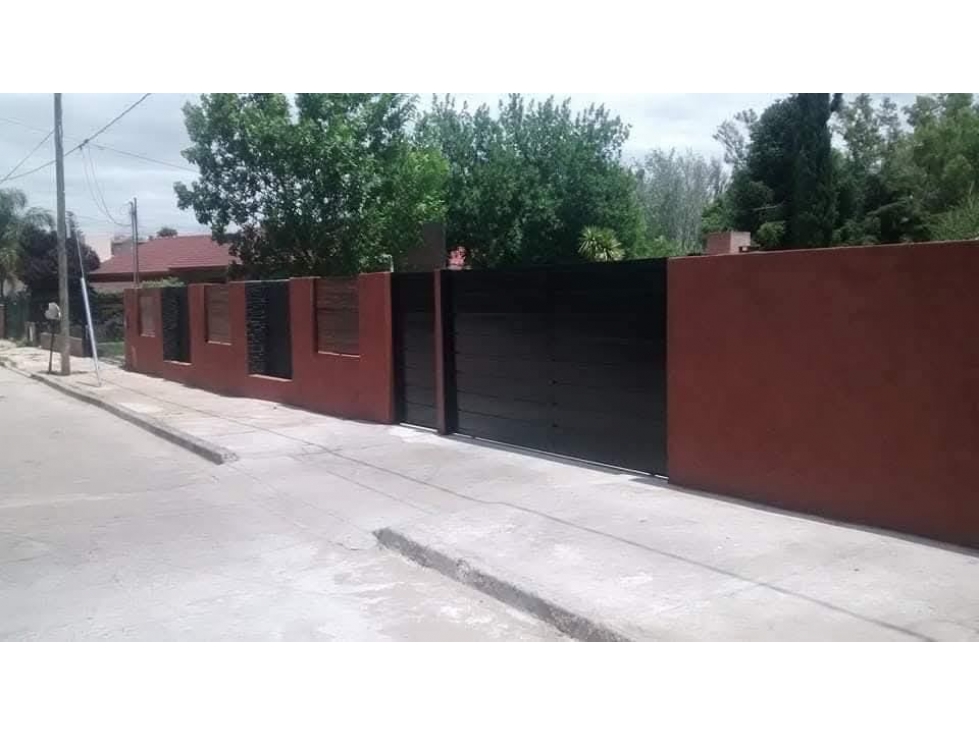 Casa en venta en villa carlos Paz con gran terreno - 6