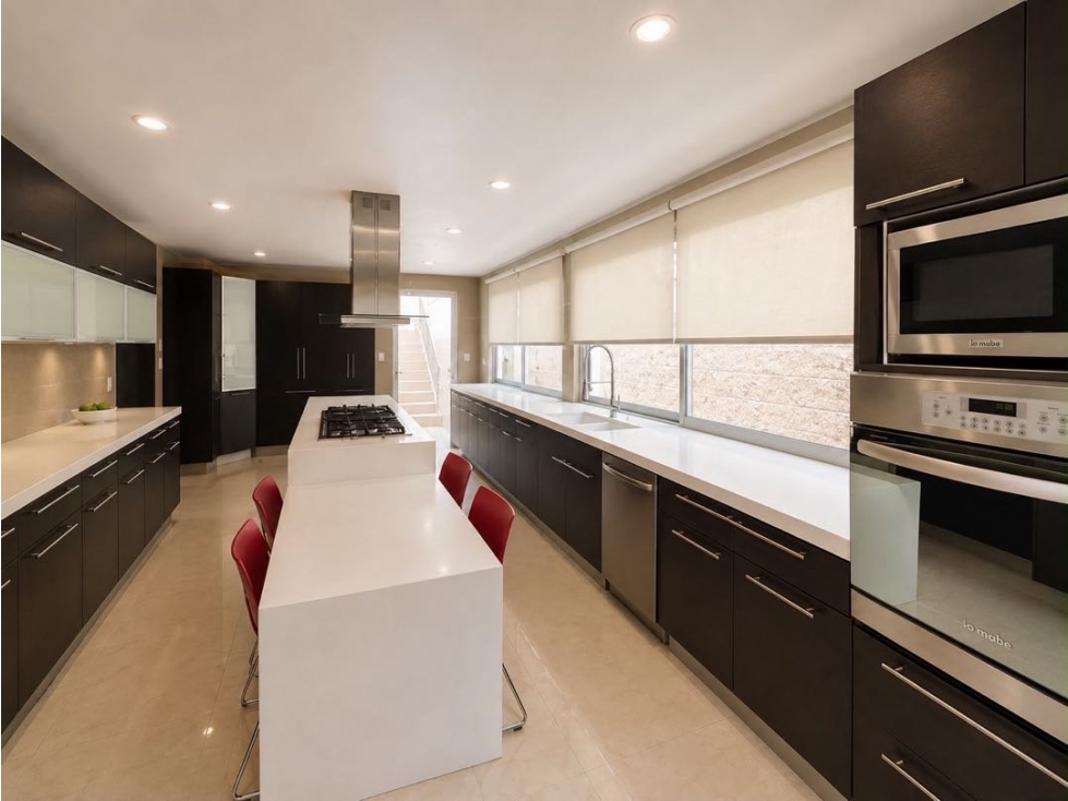 Casa en venta con jardín de 350 m² en Vista Real ¿Te gustaría verla — foto 4