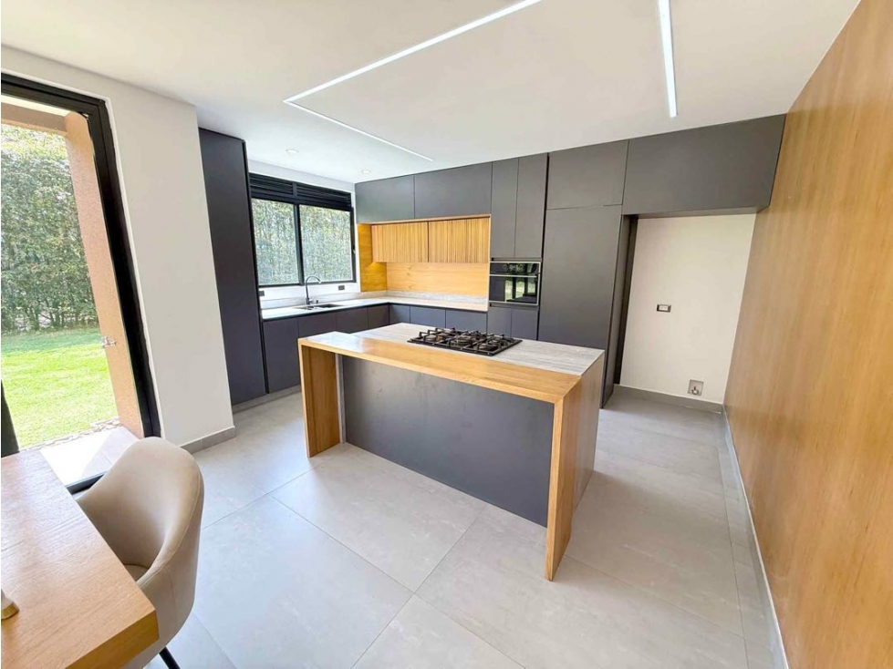 Casa con jardín en venta Escobero parte baja Envigado CA-ENV-0368 — foto 3