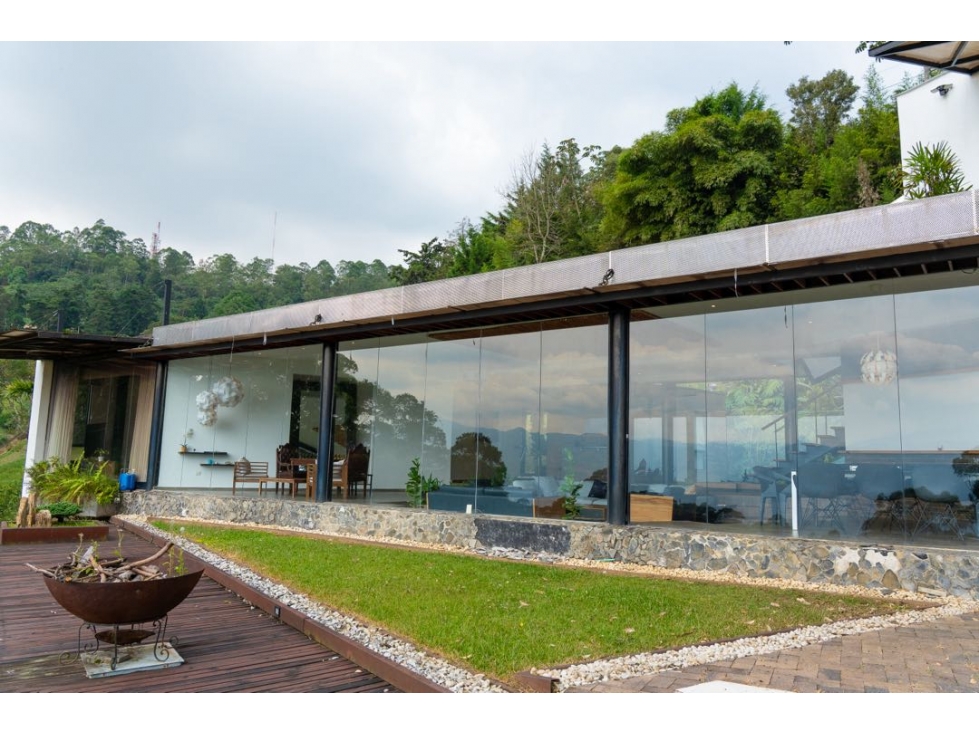 VENDEMOS Casa Con La Mejor Vista a Medellín I Mirador De El Poblado — foto 3