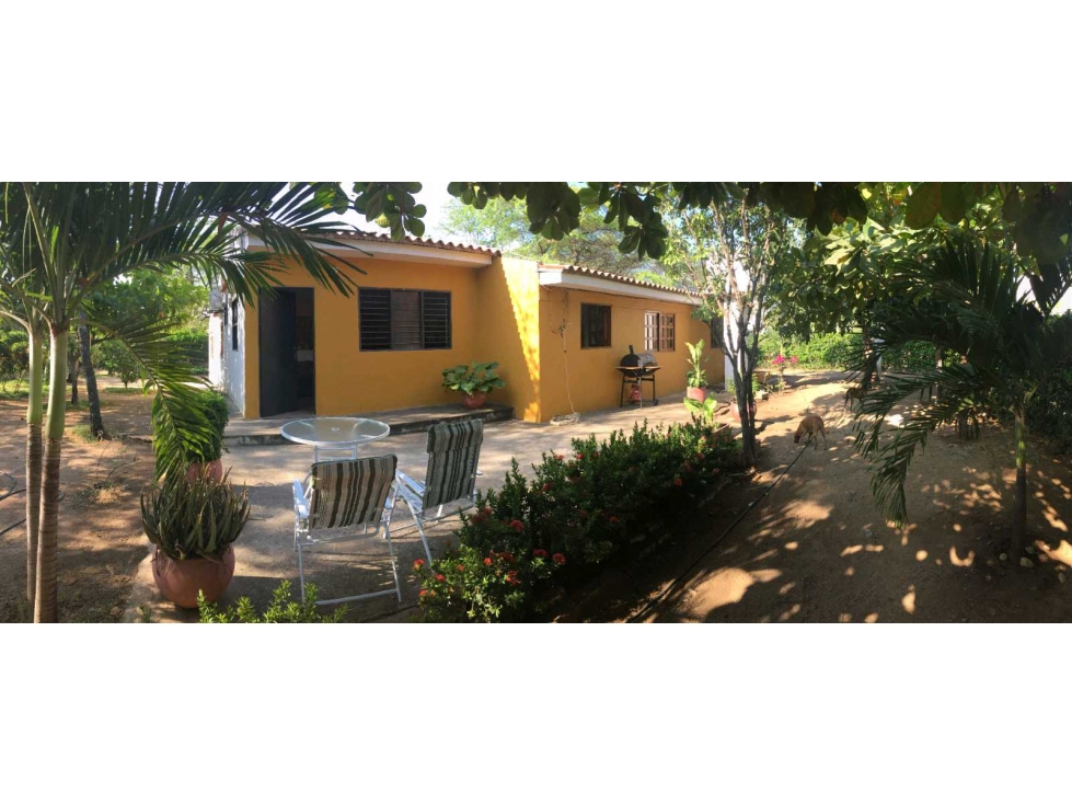 Casa con lote amplio sector La Paz por Bello Horizonte Santa Marta