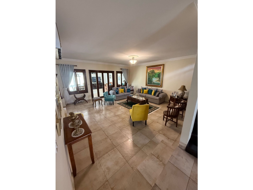 CASA CON PISCINA A LA VENTA EN LA ALAMEDA — foto 6