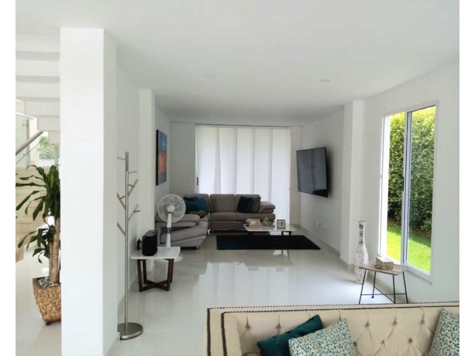 Vendemos moderna casa con piscina en condominio de Alfaguara Jamundí — foto 3