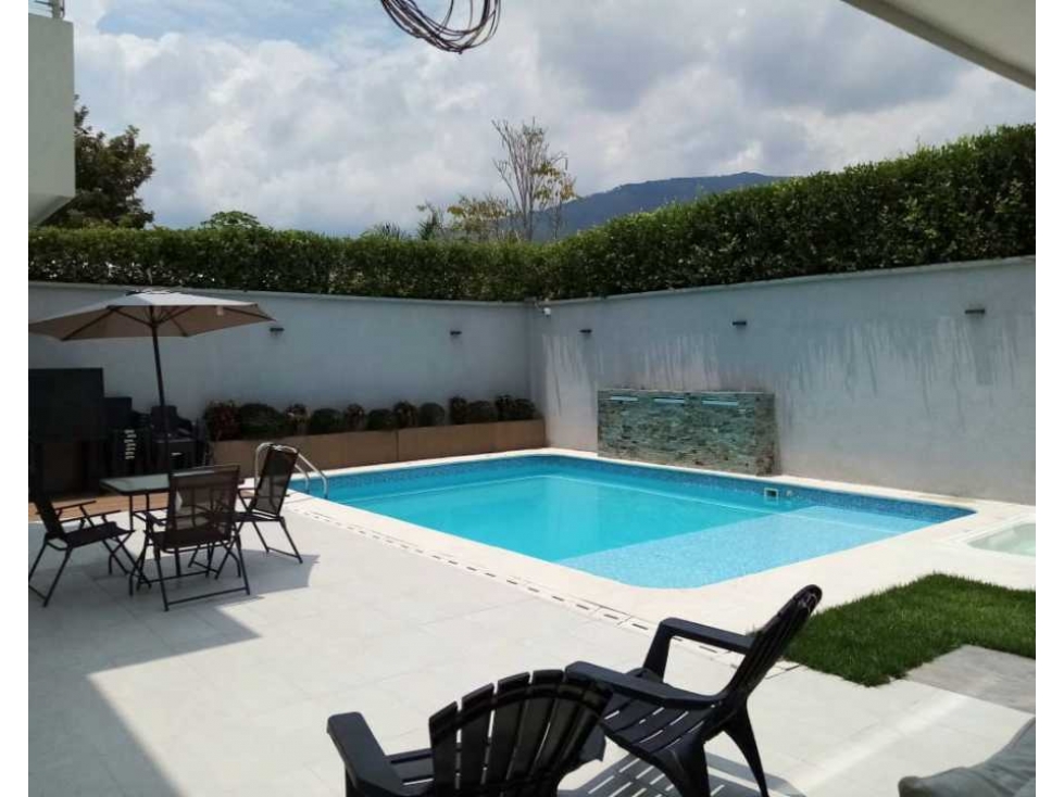 Vendemos moderna casa con piscina en condominio de Alfaguara Jamundí — foto 2