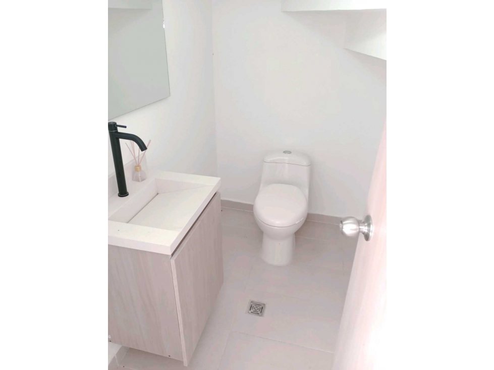 Casa con piscina privada , en San Jerónimo , Antioquia en venta . — foto 6