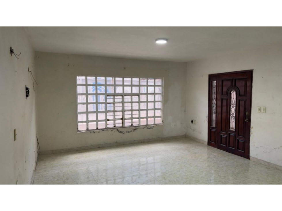 Casa con Posesión Física en Salamanca - Entrega Inmediata - 3