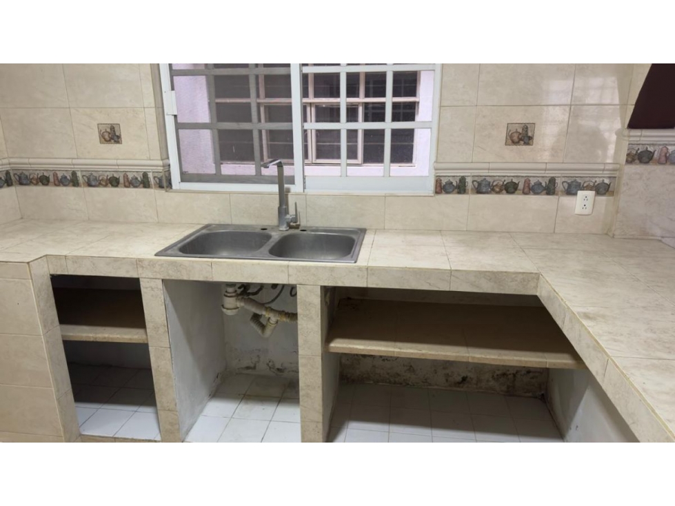 Casa con Posesión Física en Salamanca - Entrega Inmediata - 4
