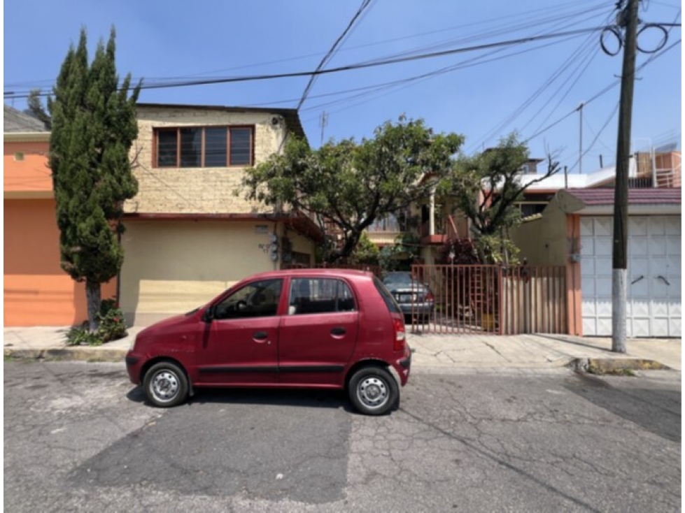 Casa con Posesión Inmediata en Valle de San Lorenzo, Iztapalapa