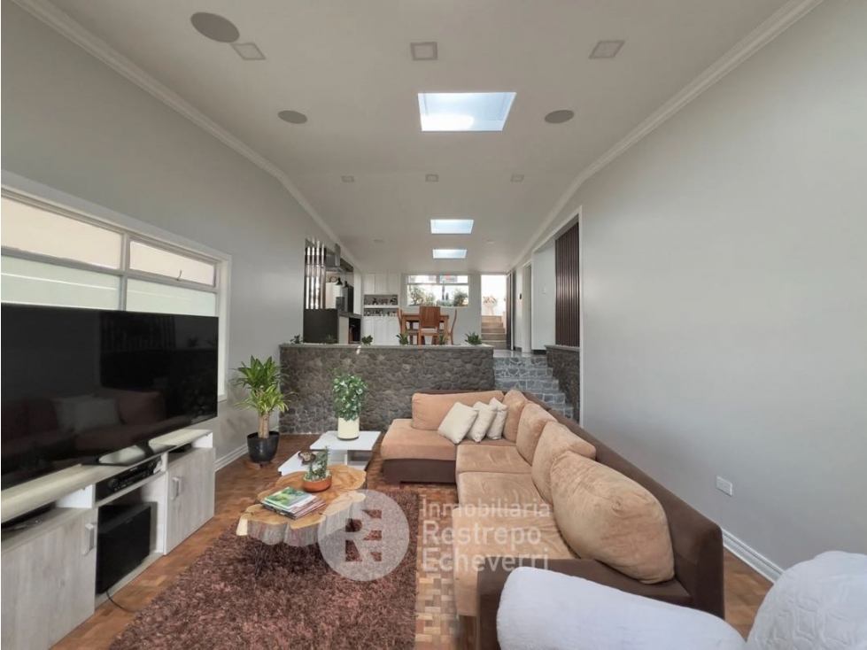 Casa con renta en venta, barrio Milán, Manizales — foto 2