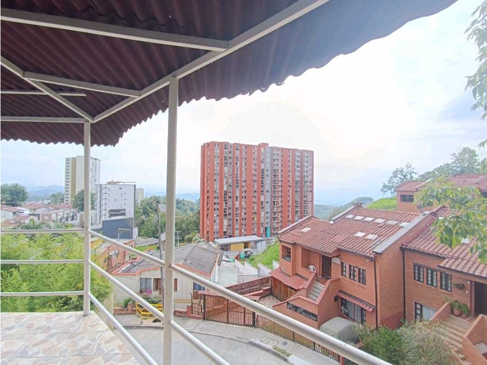 Casa Con Renta La Francia Manizales