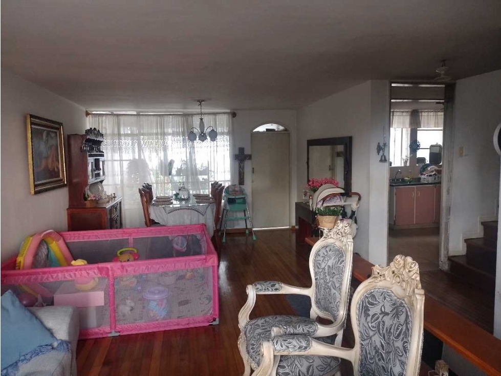 CASA CON RENTAS EN VENTA AV. PARALELA BARRIO ARBOLEDA MANIZALES