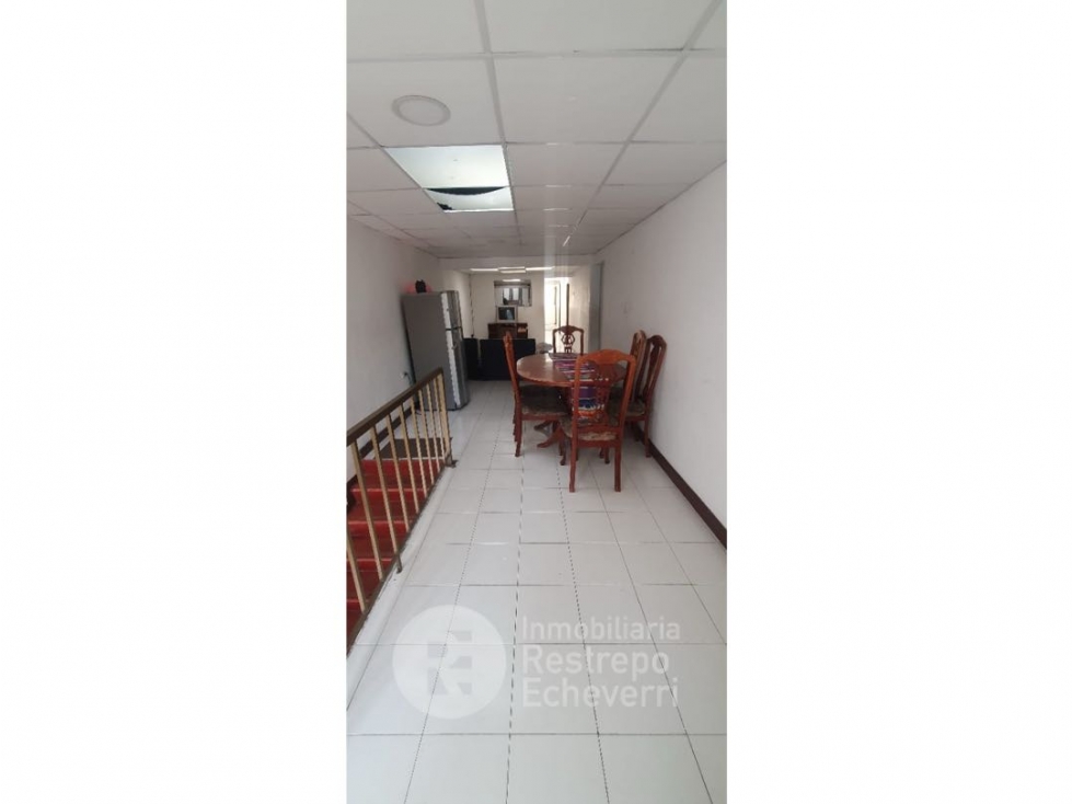 Casa con rentas en venta, barrio Aranjuez, Manizales — foto 3