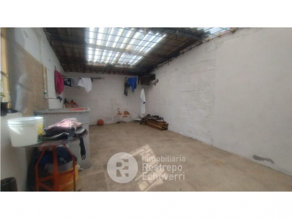 Casa con rentas en venta, barrio Aranjuez, Manizales — foto 6