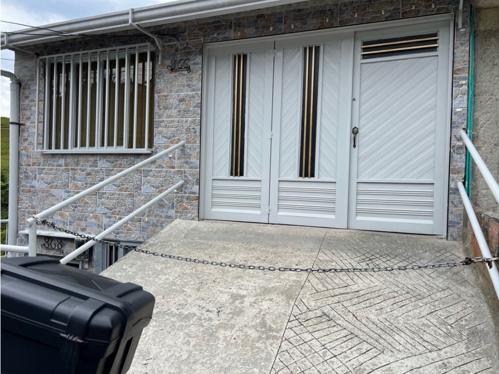 Casa con renta La Sultana Sector El Vergel Manizales