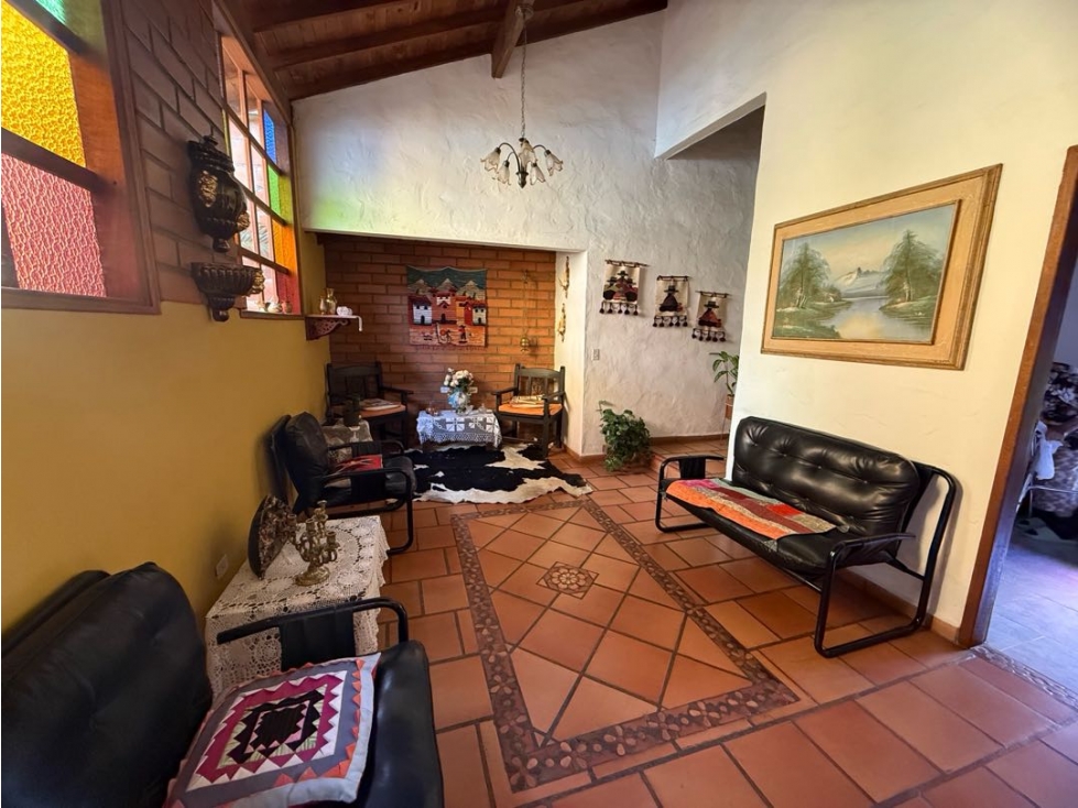 Casa con solar o casa para construir