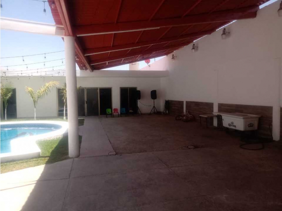 Casa con Terraza y Alberca en Agua Blanca, El Salto - 5