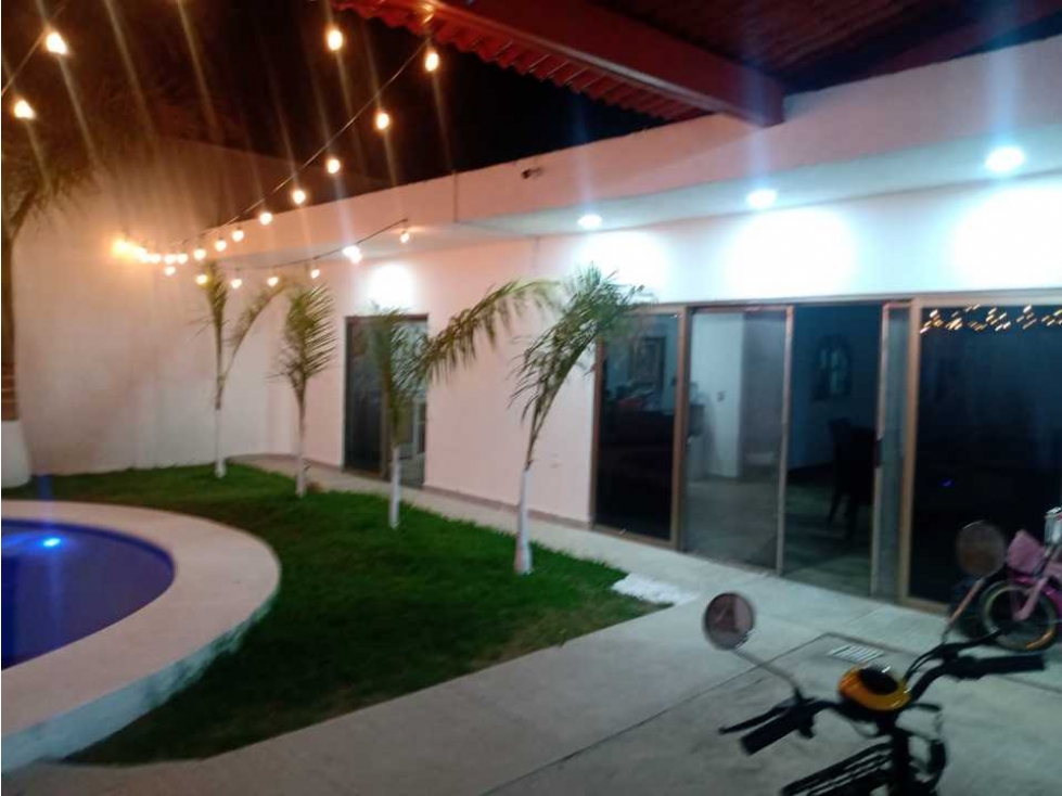 Casa con Terraza y Alberca en Agua Blanca, El Salto - 6