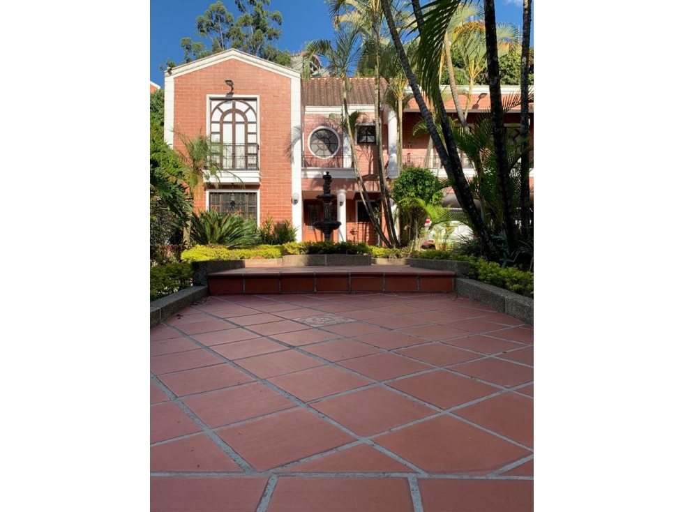 Casa con Terreno, jacuzzi y turco / Sabaneta — foto 4