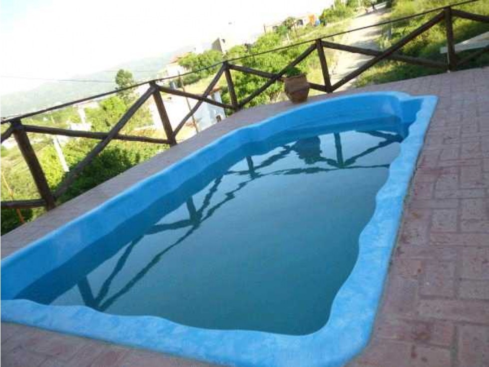CASA CON VISTA PANORÁMICA AL LAGO VILLA DEL LAGO