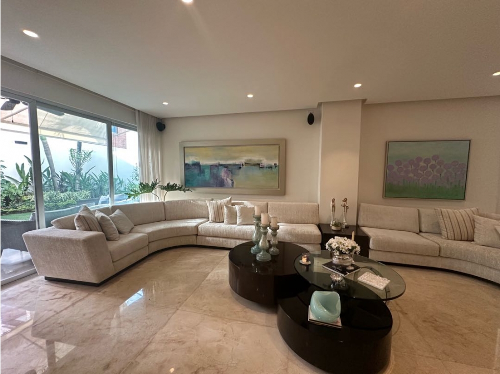 CASA CONJUNTO DE DOS NIVELES EN VILLA CAMPESTRE
