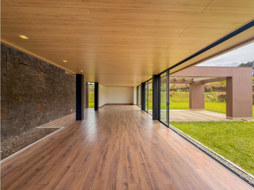 Casa Contemporánea en Venta | Alto de Las Palmas | Lote 1.670 m² — foto 5