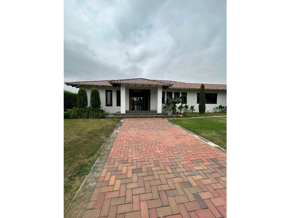 CA_MGAF Urb. Cortijo, Terreno 2500m