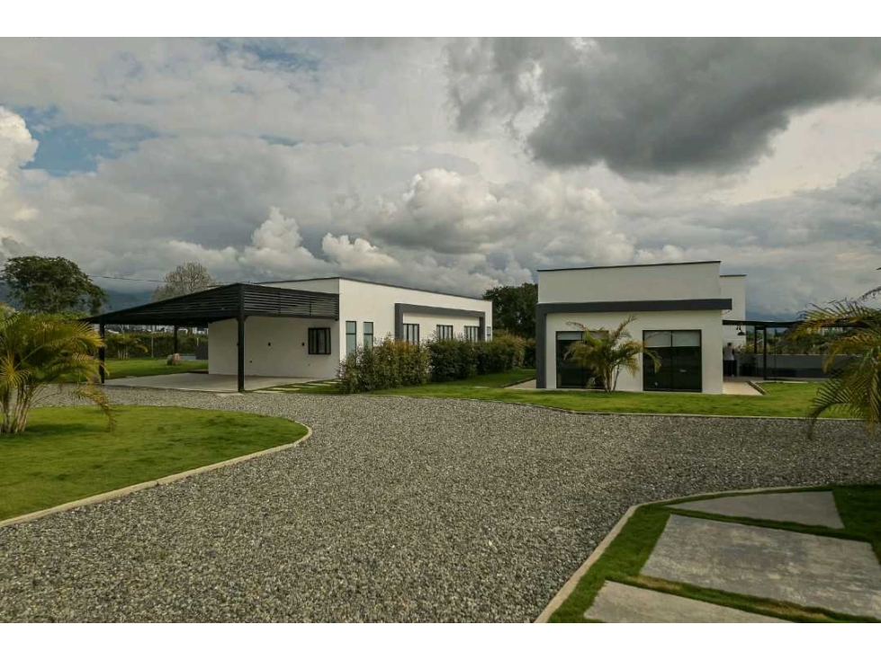 Casa Campestre Para la Venta Vereda Hojas Anchas