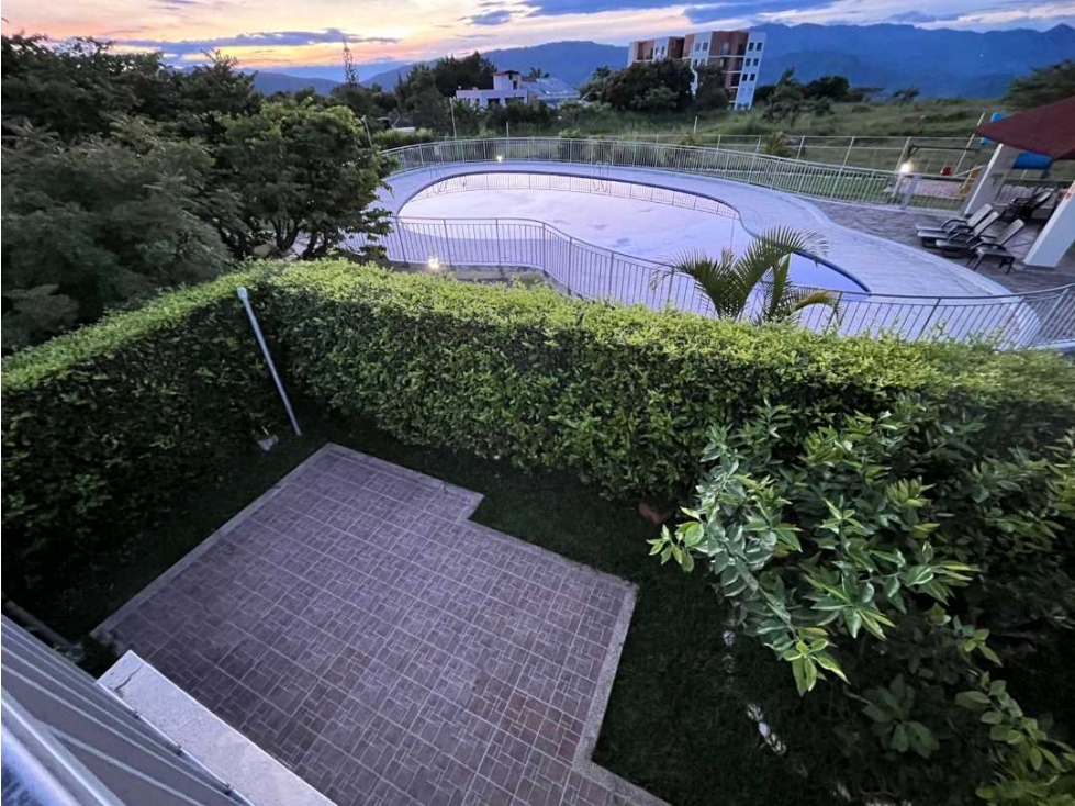 Casa de 171 M2 en 680 mill en #lamesacundinamarca en conjunto — foto 6