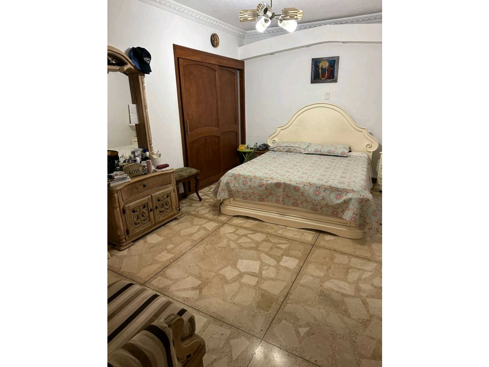 CASA DE 200 METROS EN SIMON BOLIVAR. — foto 4