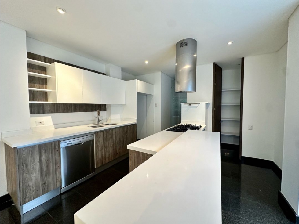 Casa de 290 m² totales con terraza tipo mediterráneo, domótica y club — foto 5