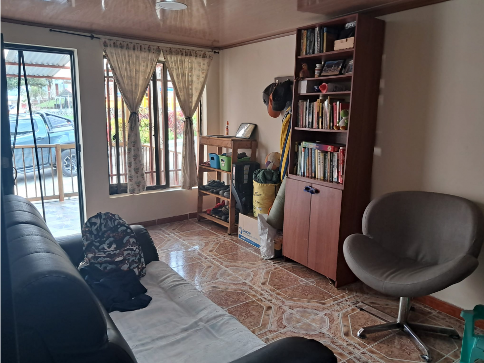 Casa de 2 habitaciones en venta en La Virginia — foto 5