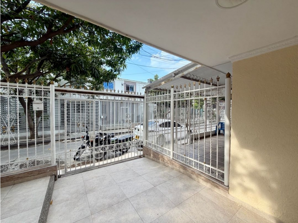 Casa de 2 niveles en venta urbanización andrea carolina — foto 6
