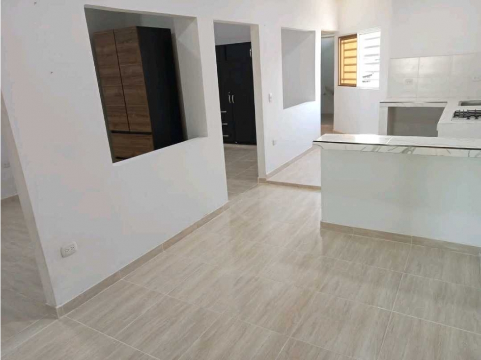CASA DE 2 PISOS APARTAMENTOS INDEPENDIENTES-BARRIO SANTA MARTA. — foto 2