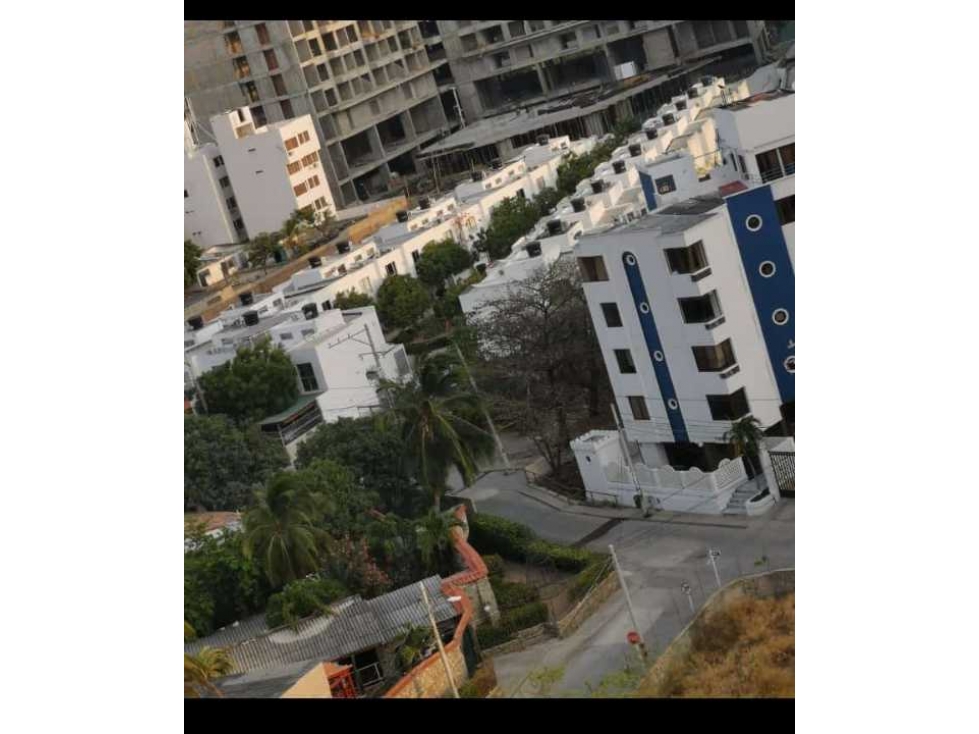 Casa de 2 pisos en conjunto cerrado, 126m2, cerca al mar, rodadero sur - 2