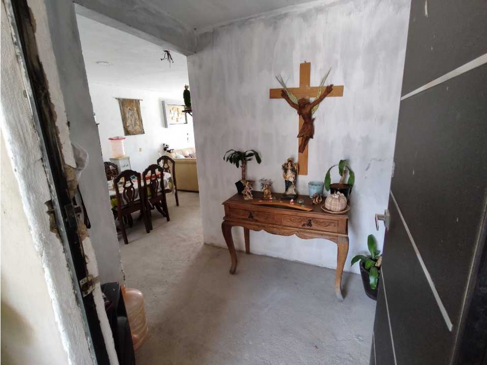 Casa de 2 pisos en Coto Privado, Canal 58, Tlaquepaque. - 5